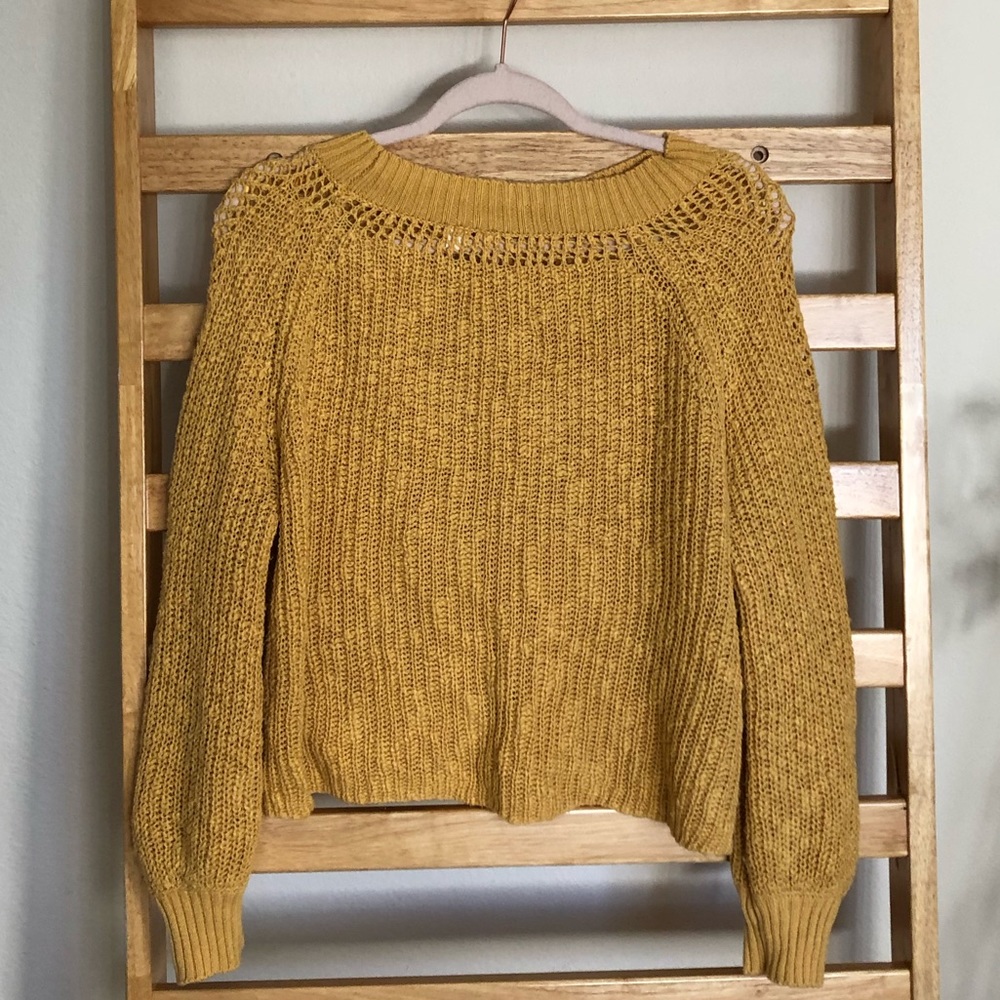 Pull over thin sweater